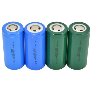 Großhandel heißer Verkauf günstigerer Preis wiederaufladbare 32650 32700 Batterie 3,2 V 5500 mAh 6000 mAh Lithium-Ionen-Batterie